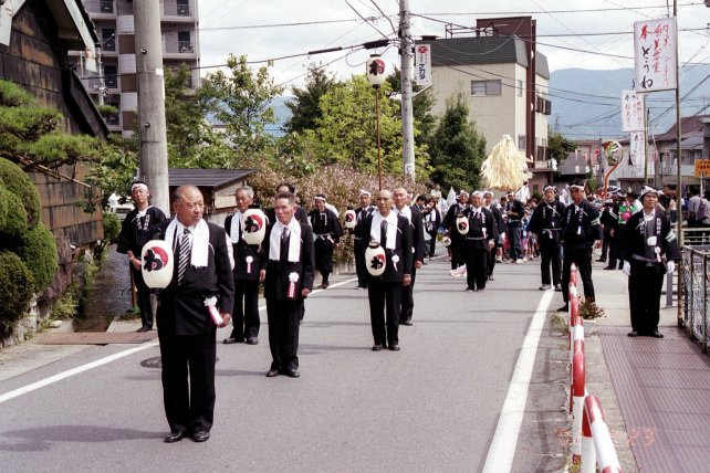 ���_�Б���A��Ֆ����̕��X��