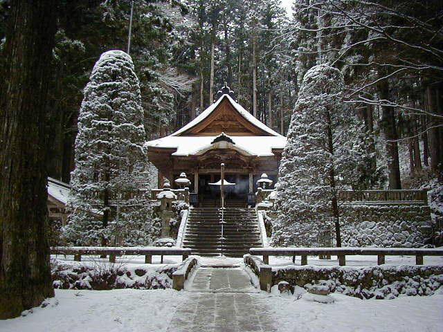 �����O���{����