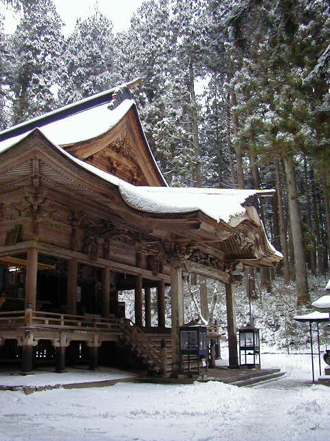 �����O���{����