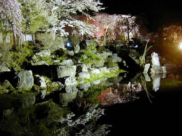 �����O���u���O��